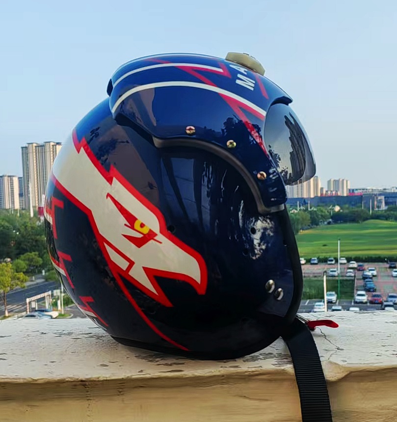 TOP GUN US Navy Maverick Pilot Helmet | Styled Fighter Jet Aviation Helmet for Cosplay, Costumes & Collectors , Eagle Graphic Design - Image 5